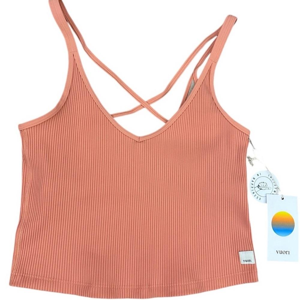 VUORI 
Rib Crop Tank Top